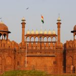 agra to delhi taxi hire