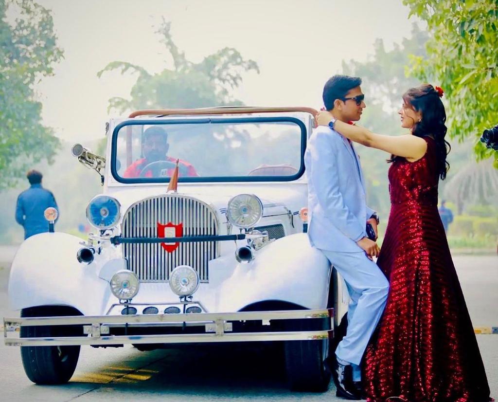 Luxury Wedding Car Rental in Agra
